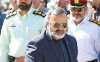 مرد اخلاق