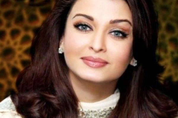 ولخرجی عجیب شاهزاده بحرینی برای دیدار با ستاره‌های بالیوود