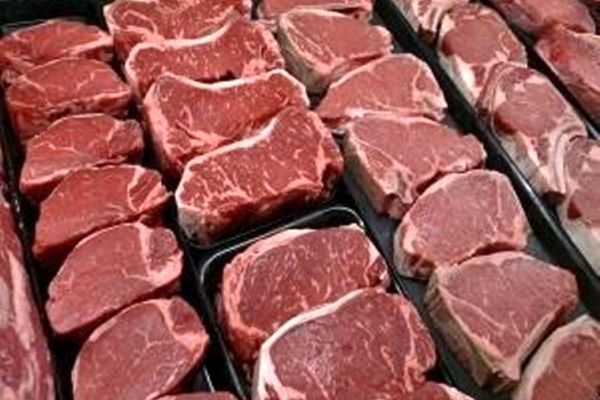 گوشت های وارداتی تحت نظارت کامل دامپزشکی است