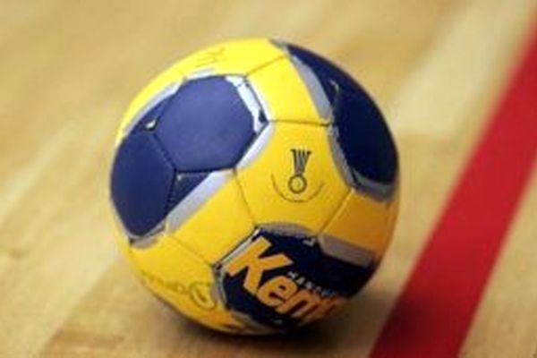 شکست تیم هندبال سربداران در هفته پنج لیگ برتر