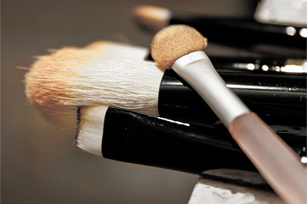 عاداتی که به پوست شما آسیب می‌رساند