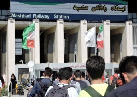 استفاده زائران دهه آخر صفر از قطار مشهد افزایش یافت
