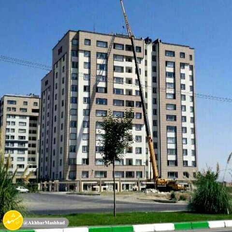 سقوط دختر ۳ ساله از برج ۱۲ طبقه!