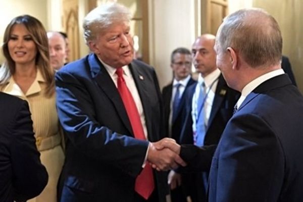 پوتین و ترامپ در پاریس دیدار کردند