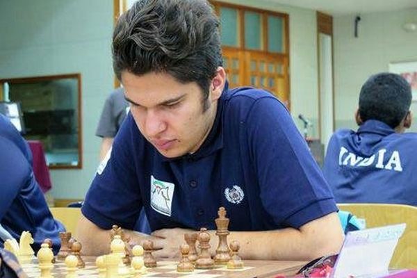 جوان مشهدی قائم‌مقامی را مات کرد