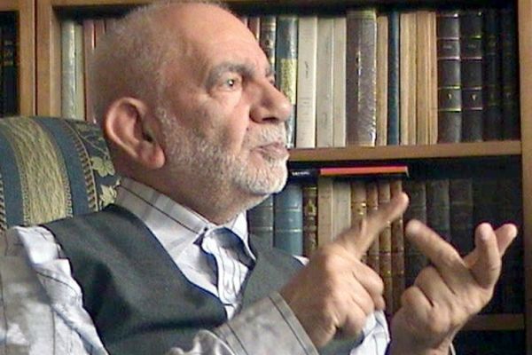 یک استاد ادبیات: داستان‌های مولوی حاوی بن‌مایه قرآنی است