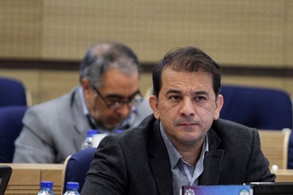 می‌خواهیم گزینه‌ای را انتخاب کنیم که توانمند باشد