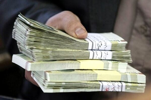 نماینده مجلس: حقوق‌های بالای ۵ میلیون تومان هم سال بعد افزایش می‌یابد
