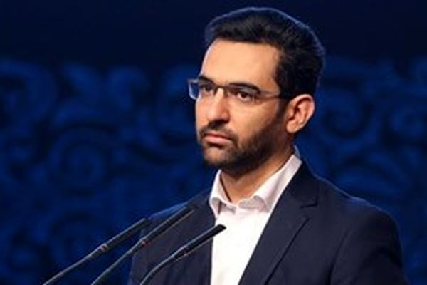 پست آذری جهرمی درباره دولت الکترونیکی +عکس