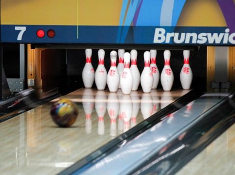 قهرمانان بولینگ جایزه بزرگ بعثت معرفی شدند