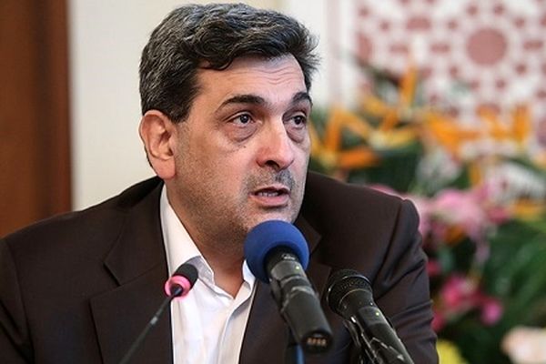 شهردار تهران با اتوبوس سرکار رفت +عکس