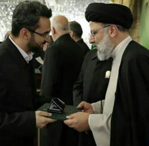 مناظره مجازی ازغدی و آشنا بخاطر یک عکس