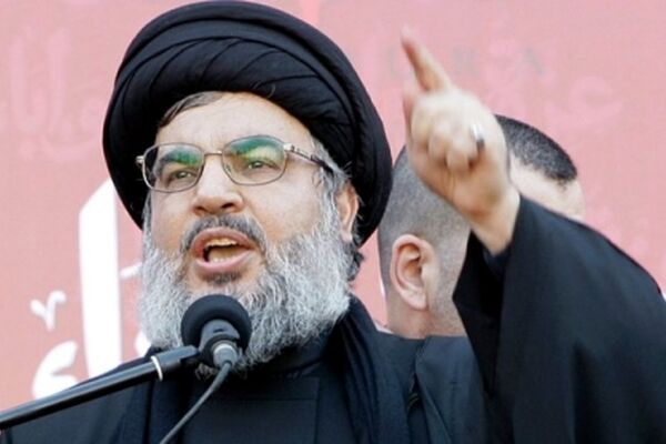 رزمندگان مقاومت با جان  خود از سید حسن نصرالله دفاع می کنند