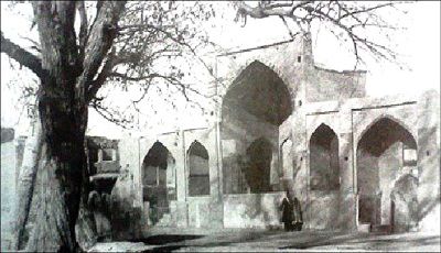 از تخریب و انتقال استخوان‌ها تا شلغم کاری در مقبره نادرشاه