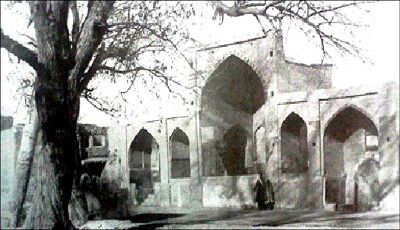 از تخریب و انتقال استخوان‌ها تا شلغم کاری در مقبره نادرشاه