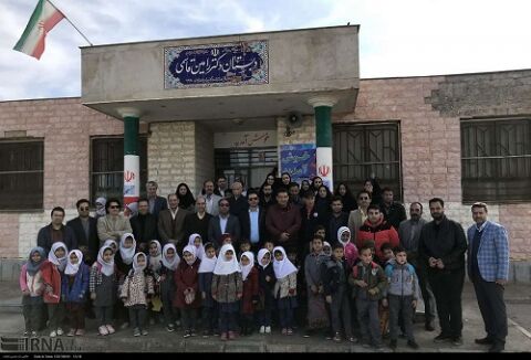 به همت ورزشی نویسان خراسانی یک باب مدرسه تجهیز شد