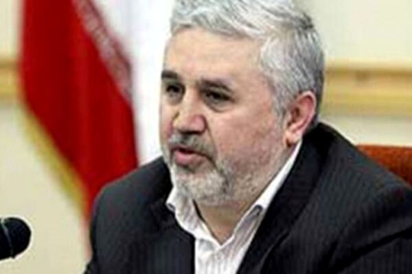 بیش از 300 شبکه استکباری علیه نظام اسلامی تبلیغ می کنند
