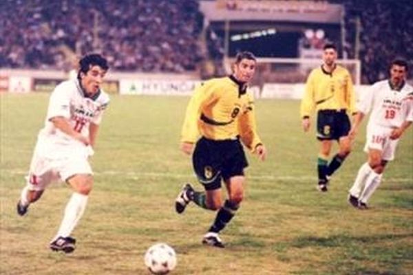 خاطره بازی مردم مشهد با حماسه ملبورن+ فیلم