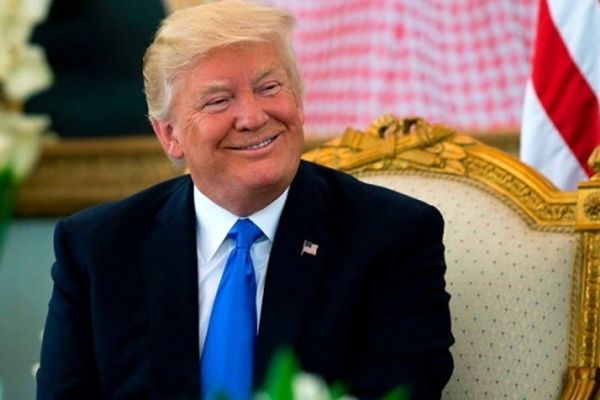 تشکر ترامپ از سعودی: از نفت ۵۴ دلاری لذت ببرید