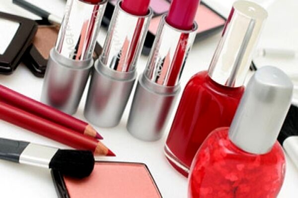 رژلب بدون سرب بسازید+دستور تهیه