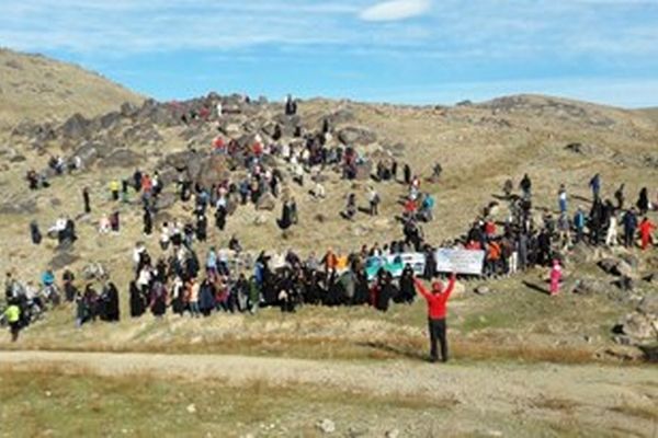 اعتراض مردمی به تخریب در پارک طبیعی «کمر مقبولا»