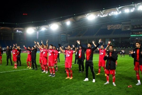 پدیده ـ سپاهان جنگ قهرمانی/ تعیین قهرمان نیم فصل در اصفهان