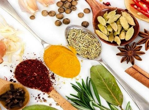 با ادویه های مخصوص هر غذا آشنا شوید