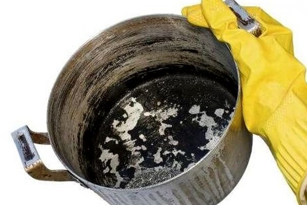 با نوشابه آشپزخانه تان را تمیز کنید