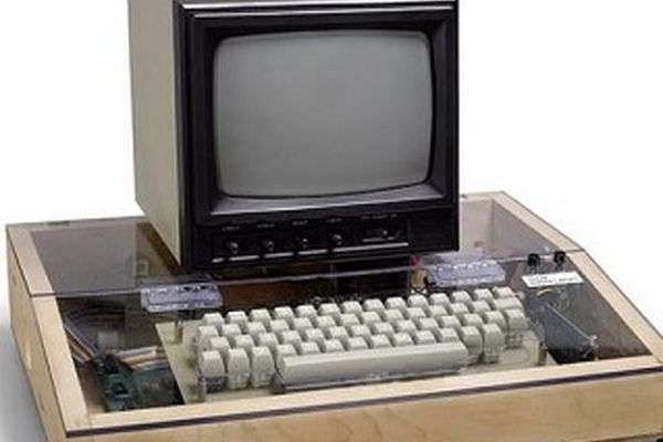 دستخط استیو جابز حراج می شود+ عکس