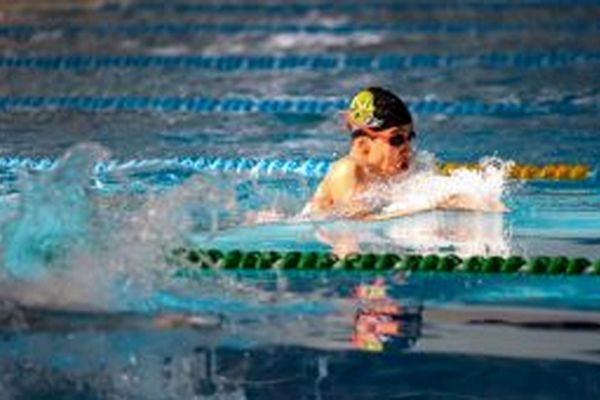 قهرمانی خراسان رضوی در المپیاد شنای کشور