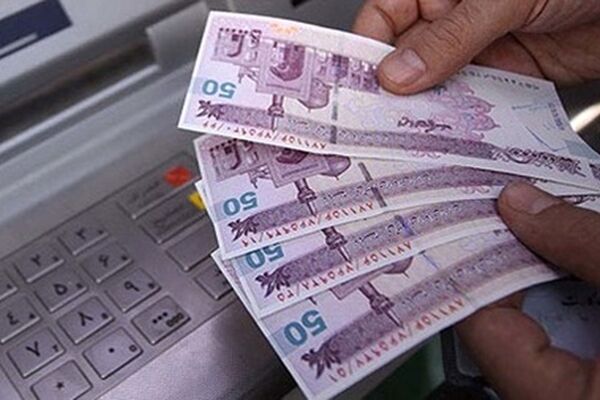 واریز ۶۰۰ هزار تومان به حساب کارگران و بازنشستگان تا پایان سال