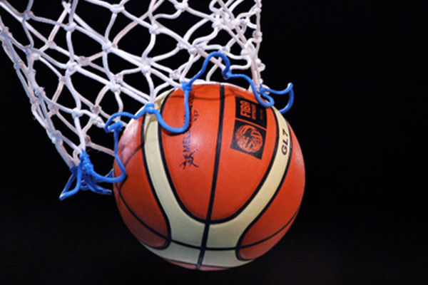 بلاتکلیفی در بسکتبال خراسان / جدایی ناگهانی ولی‌پور از پارسا