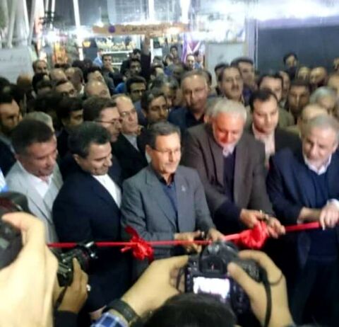 نمایشگاه هفته پژوهش و فناوری در مشهد گشایش یافت