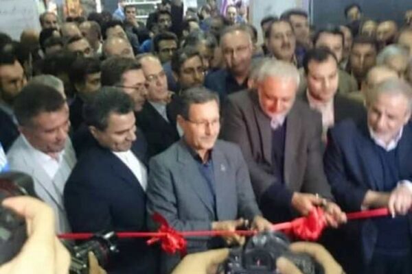 نمایشگاه هفته پژوهش و فناوری در مشهد گشایش یافت
