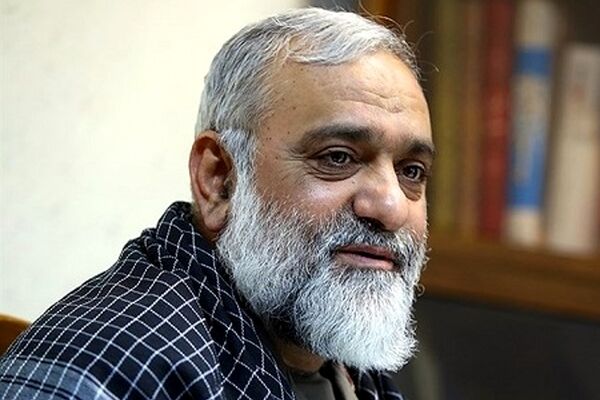 سردار نقدی: کوروش ذوالقرنین نیست