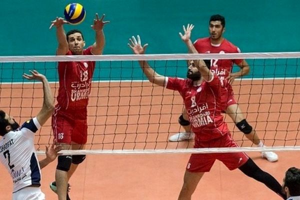 پیام و پیکان به مصاف هم می‌روند