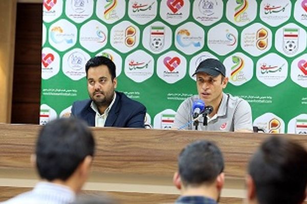 باید از باخت سپاهان درس بگیریم/ امکانات پدیده در حد لیگ برتر نیست