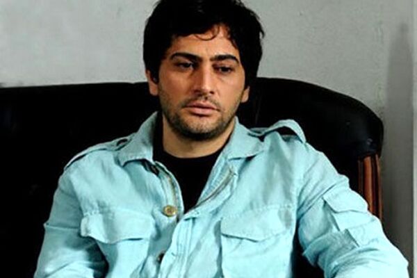 بازیگری که اجازه بازی ندارد