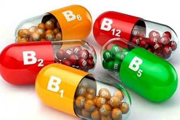 مناسب‌ترین زمان  برای مصرف ویتامین‌ها