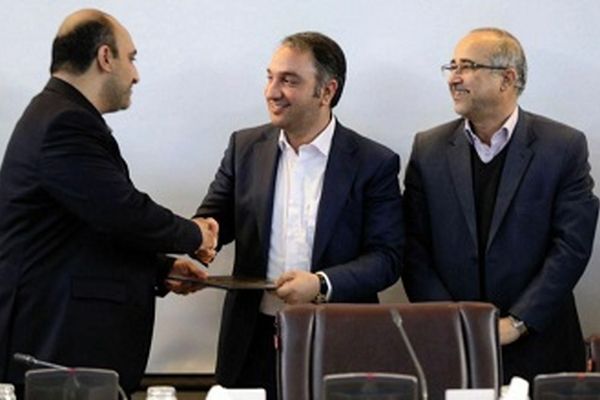 ۲ معاونت شهرداری مشهد با یکدیگر ادغام شدند