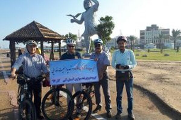 رکاب زدن دوچرخه سواران نیشابوری در راه محیط زیست