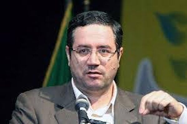 قيمت همه خودروها بر اساس فرمول ٥ درصد محاسبه نخواهد شد/ قيمت نهايى خودرو نه نرخ بازار آزاد است و نه قيمت پيش ف