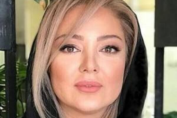 رزیتا غفاری و خاطره بازی او با عکس قدیمی مادرش