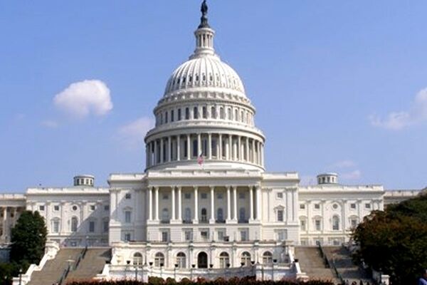 دولت آمریکا در آستانه تعطیلی
