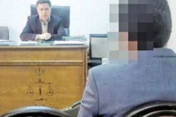 ازدواج مادر 73ساله با پسر 25 ساله/ پسر از ناپدری جوانش شکایت کرد