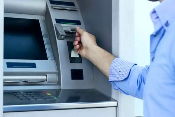 ماجرای برداشت‌های بدون اجازه از حساب مشتریان