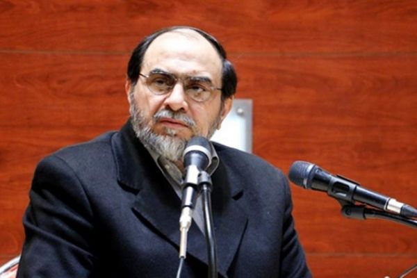 رحیم‌پور ازغدی: نماز جمعه محل پاسخ به شبهات است نه تکرار مکررات