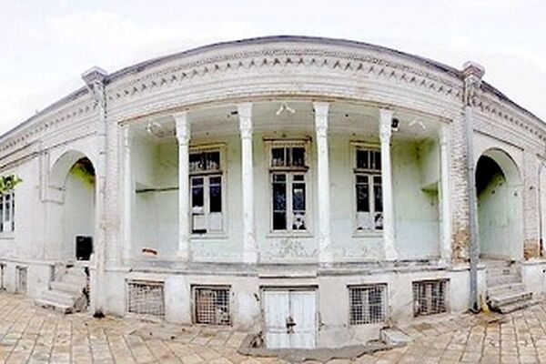 ساختمان کوزه‌کنانی بخشی از میراث مشهد است/خبر تخریب این خانه را پیگیری خواهم کرد