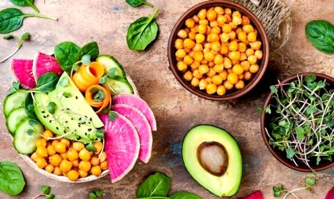 بیماری افسردگی را با 10 ماده غذایی ضربه فنی کنید