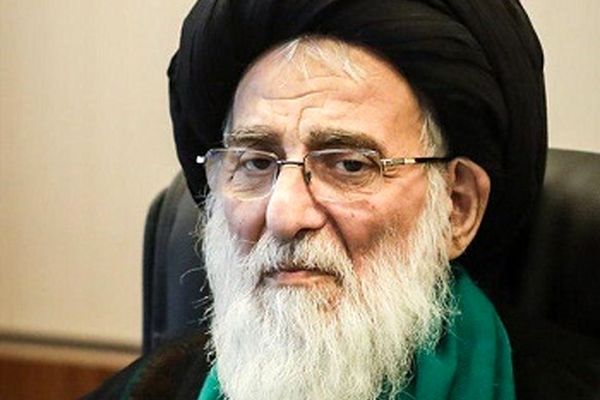 پزشک، آیت‌الله شاهرودی را از صحبت کردن منع کرده است